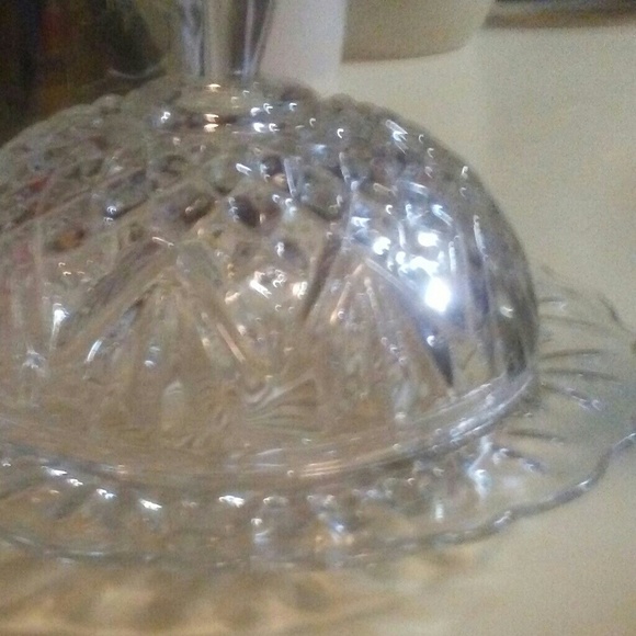 Set of glass dishes and more to come - Picture 3 of 5